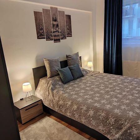 B&I Apartment Floresti  Bagian luar foto